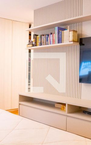 Apartamento à venda com 195m², 3 quartos e 1 vaga Apartamento à venda com 195m², 3 quartos e 1 vagaQuarto 2