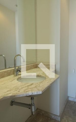 Apartamento para alugar com 142m², 2 quartos e 3 vagasLavabo