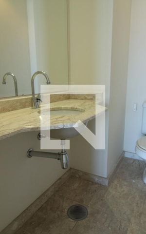 Apartamento para alugar com 142m², 2 quartos e 3 vagasLavabo