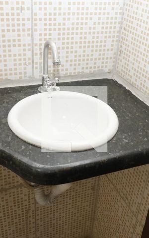 Casa para alugar com 35m², 2 quartos e 1 vagaBanheiro
