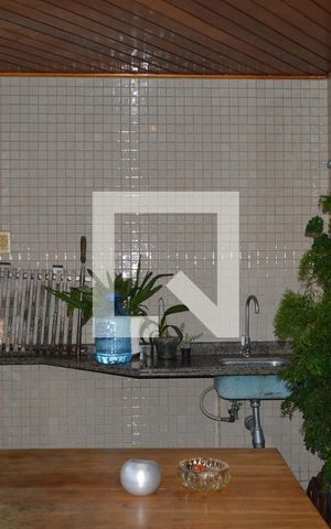 Apartamento à venda com 204m², 4 quartos e 4 vagasVaranda gourmet