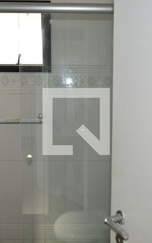 Apartamento à venda com 204m², 4 quartos e 4 vagasBanheiro da Suíte 1