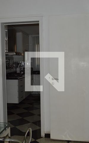 Apartamento à venda com 204m², 4 quartos e 4 vagasVaranda gourmet