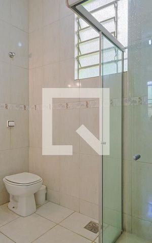 Casa à venda com 259m², 4 quartos e 3 vagasBanheiro 2
