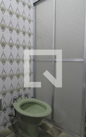 Casa à venda com 73m², 3 quartos e 3 vagasBanheiro