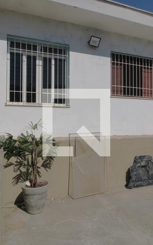 Casa à venda com 73m², 3 quartos e 3 vagasGaragem