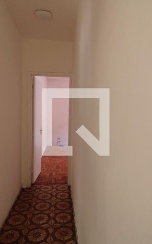 Casa à venda com 73m², 3 quartos e 3 vagasCorredor