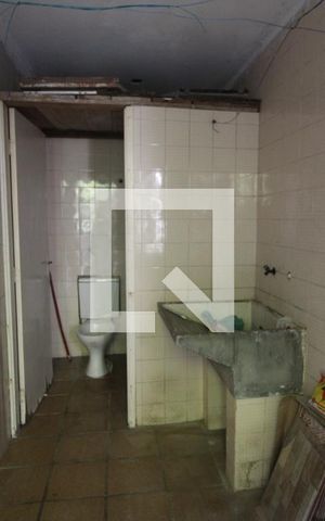Casa à venda com 165m², 4 quartos e 2 vagasLavanderia