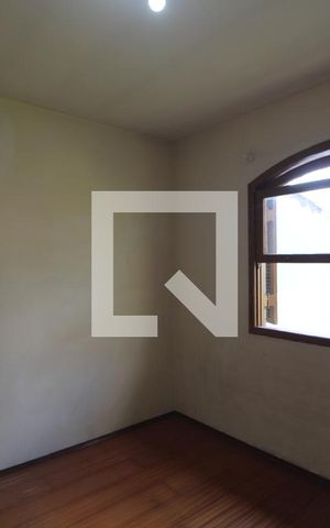 Casa à venda com 165m², 4 quartos e 2 vagasQuarto 1