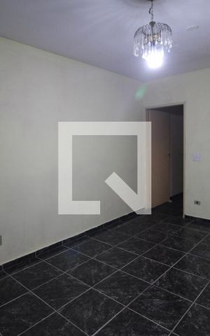 Casa à venda com 165m², 4 quartos e 2 vagasSala