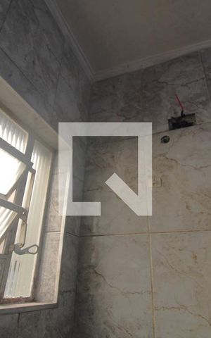 Casa à venda com 165m², 4 quartos e 2 vagasÁrea do chuveiro banheiro comumBanheiro comum
