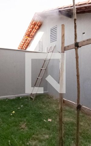 Casa à venda com 180m², 3 quartos e 2 vagasQuintal