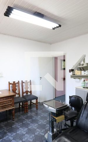 Casa à venda com 200m², 3 quartos e 2 vagasQuarto 1