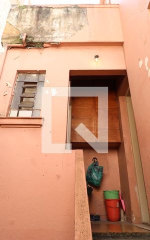 Casa à venda com 200m², 3 quartos e 2 vagasQuintal