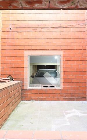 Casa à venda com 200m², 3 quartos e 2 vagasQuintal