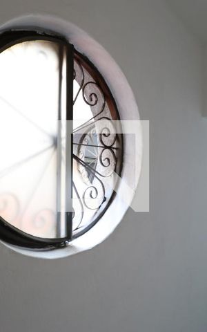 Casa à venda com 200m², 3 quartos e 2 vagasDetalhe