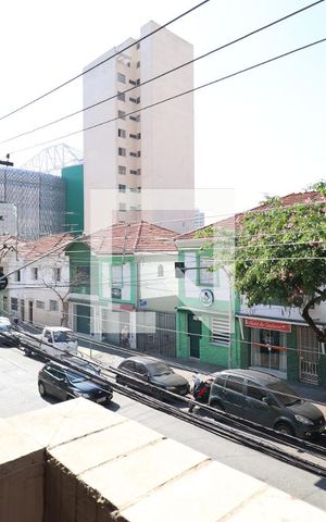 Casa à venda com 200m², 3 quartos e 2 vagasVaranda