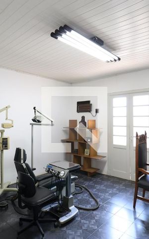 Casa à venda com 200m², 3 quartos e 2 vagasQuarto 1