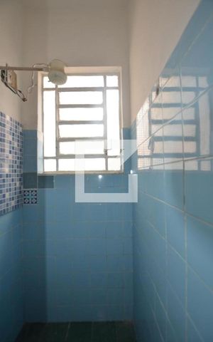 Casa à venda com 225m², 3 quartos e 3 vagasBanheiro edícula 