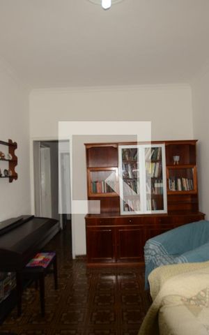 Casa à venda com 225m², 3 quartos e 3 vagasSala