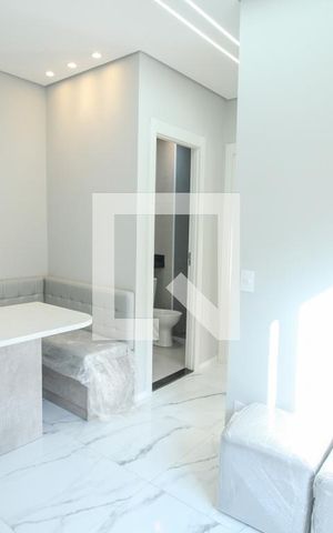 Apartamento à venda com 38m², 2 quartos e sem vaga Apartamento à venda com 38m², 2 quartos e sem vagaSala