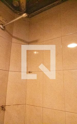 Casa à venda com 140m², 2 quartos e 1 vaga Casa à venda com 140m², 2 quartos e 1 vagaBanheiro de serviço