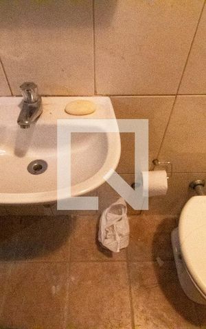 Casa à venda com 140m², 2 quartos e 1 vaga Casa à venda com 140m², 2 quartos e 1 vagaBanheiro de serviço