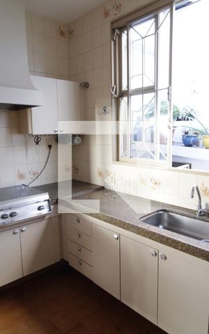 Casa para alugar com 216m², 3 quartos e 4 vagasCozinha