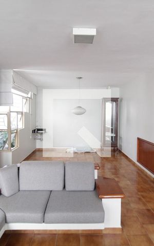 Casa para alugar com 216m², 3 quartos e 4 vagasSala de TV