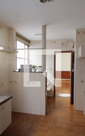 Casa para alugar com 216m², 3 quartos e 4 vagasCozinha