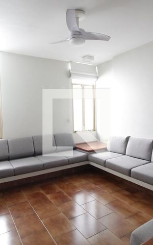 Casa para alugar com 216m², 3 quartos e 4 vagasSala de TV
