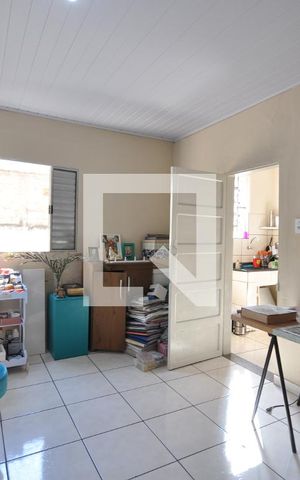Casa à venda com 36m², 1 quarto e sem vagaSala/Quarto