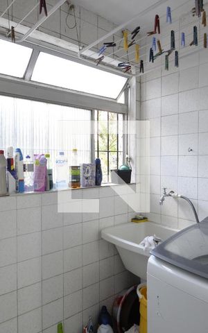 Apartamento à venda com 73m², 2 quartos e 2 vagasÁrea de Serviço