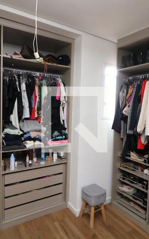 Casa para alugar com 300m², 3 quartos e 3 vagasCloset da suíte 3