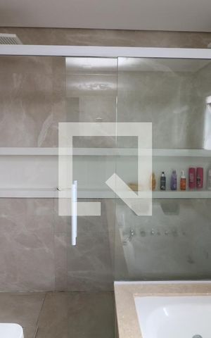 Casa para alugar com 300m², 3 quartos e 3 vagasBanheiro da Suíte 3