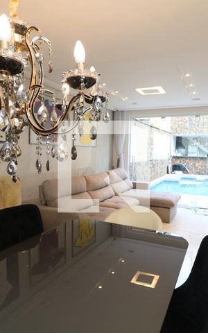 Casa para alugar com 300m², 3 quartos e 3 vagasSala