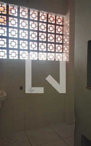 Apartamento à venda com 65m², 2 quartos e sem vaga Apartamento à venda com 65m², 2 quartos e sem vagaÁrea de Serviço