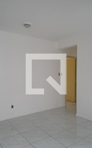 Apartamento à venda com 65m², 2 quartos e sem vaga Apartamento à venda com 65m², 2 quartos e sem vagaSala