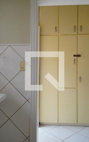 Casa à venda com 324m², 4 quartos e 5 vagasÁrea de Serviço