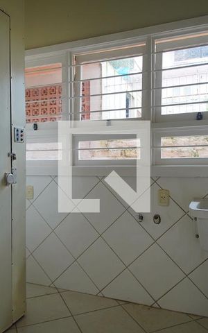 Casa à venda com 324m², 4 quartos e 5 vagasÁrea de Serviço