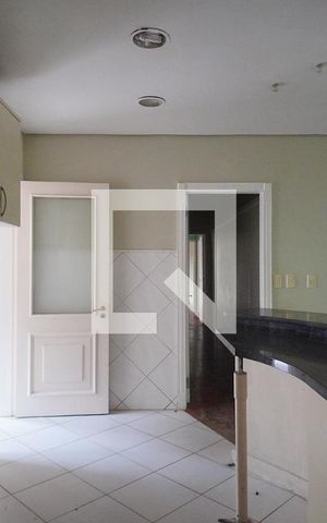 Casa à venda com 324m², 4 quartos e 5 vagasCozinha