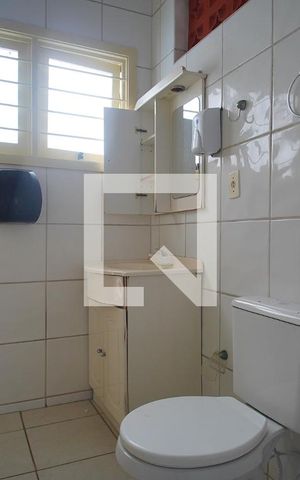 Casa à venda com 324m², 4 quartos e 5 vagasBanheiro Área gourmet