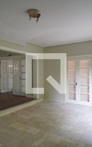 Casa à venda com 324m², 4 quartos e 5 vagasSala 1