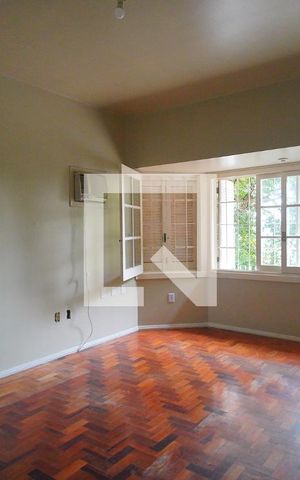 Casa à venda com 324m², 4 quartos e 5 vagasQuarto 5