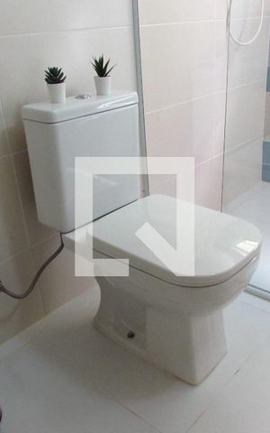 Casa para alugar com 125m², 2 quartos e 3 vagasBanheiro da Suíte