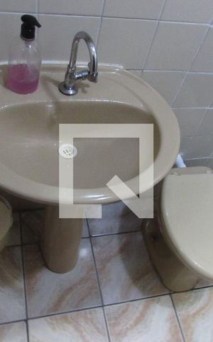 Casa para alugar com 125m², 2 quartos e 3 vagasBanheiro
