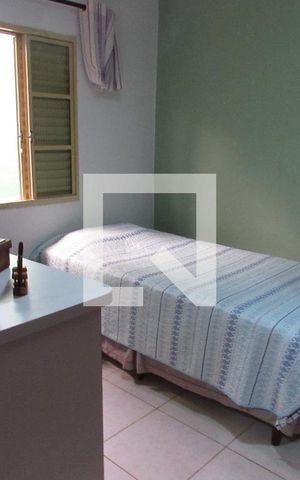 Casa para alugar com 125m², 2 quartos e 3 vagasQuarto