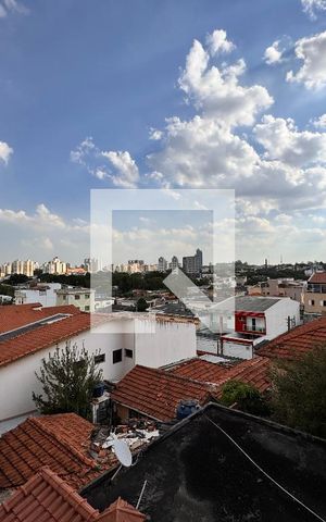 Casa à venda com 239m², 4 quartos e 4 vagasVista da sacada