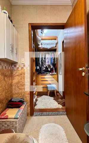 Casa à venda com 239m², 4 quartos e 4 vagasBanheiro da Suíte