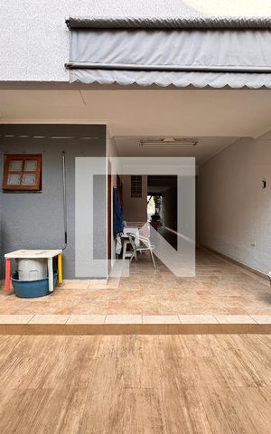 Casa à venda com 239m², 4 quartos e 4 vagasÁrea comum - Churrasqueira